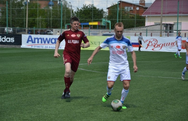 Денис Глушаков проведет в Ростовской области традиционный турнир по мини-футболу с участием звезд футбола